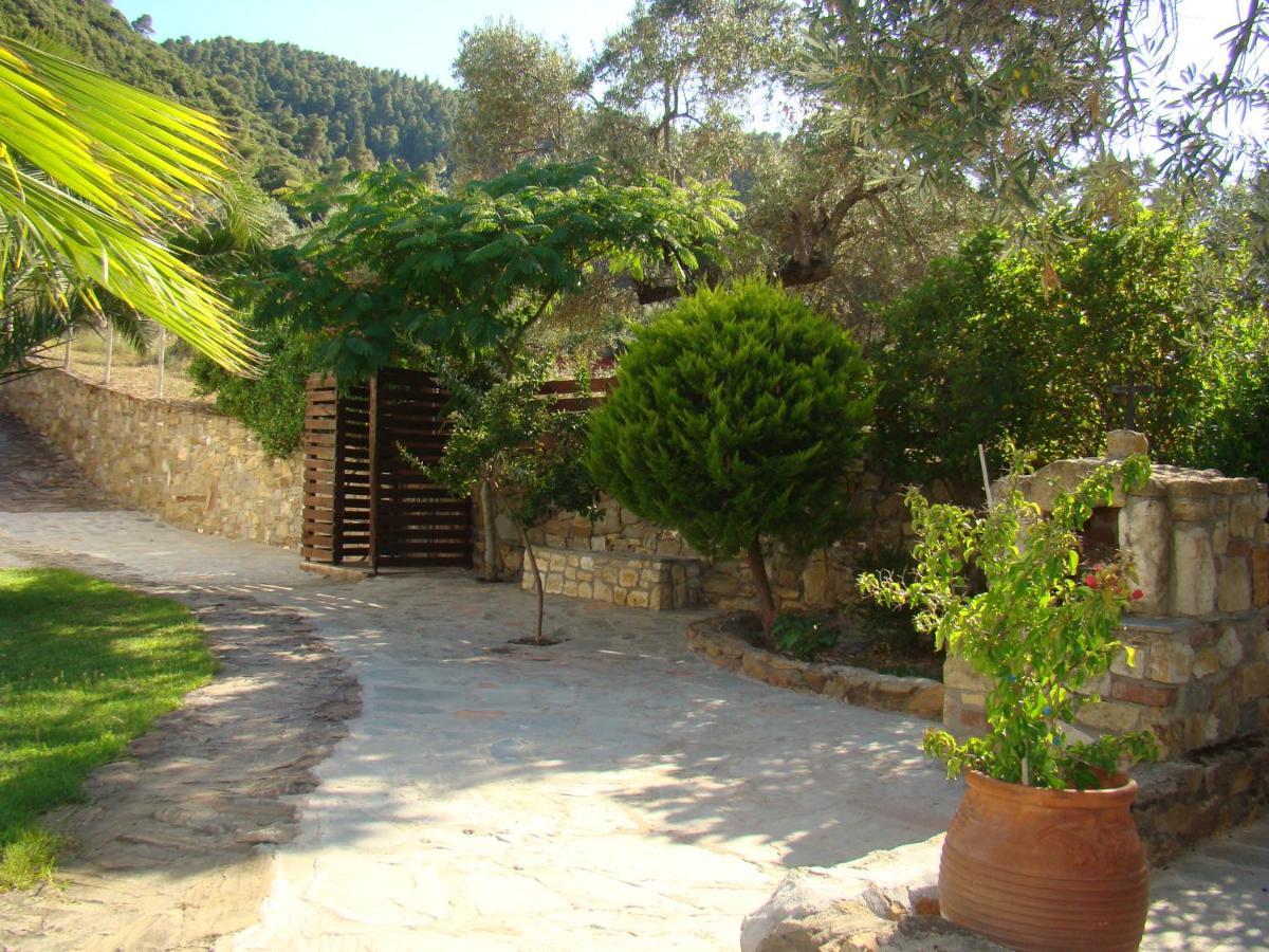 Vour 52 Apartment Vourvourou Exterior photo